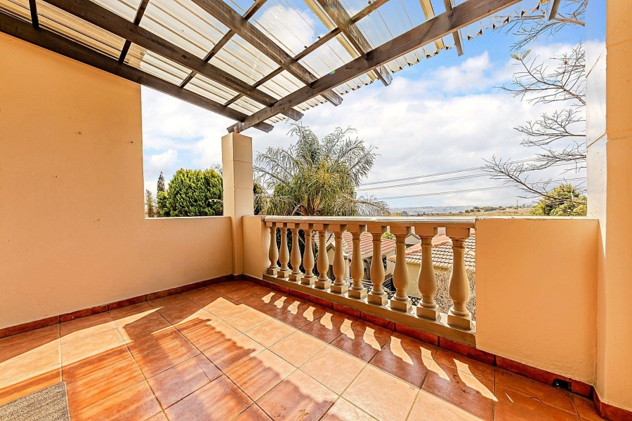 2 Bedroom Property for Sale in Paulshof Gauteng