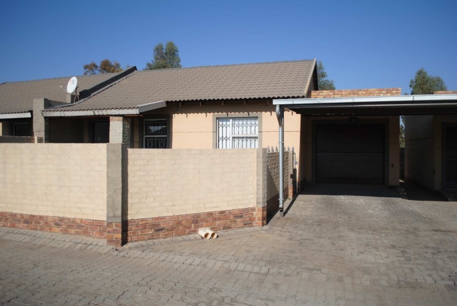 2 Bedroom Property for Sale in Riversdale Gauteng