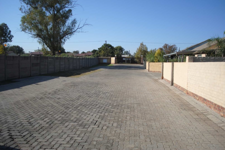 2 Bedroom Property for Sale in Riversdale Gauteng
