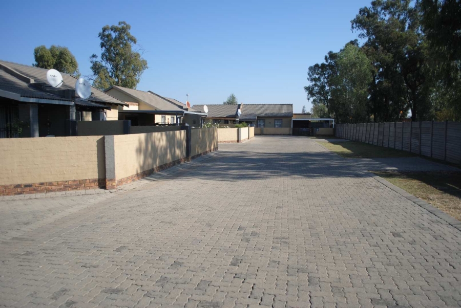 2 Bedroom Property for Sale in Riversdale Gauteng