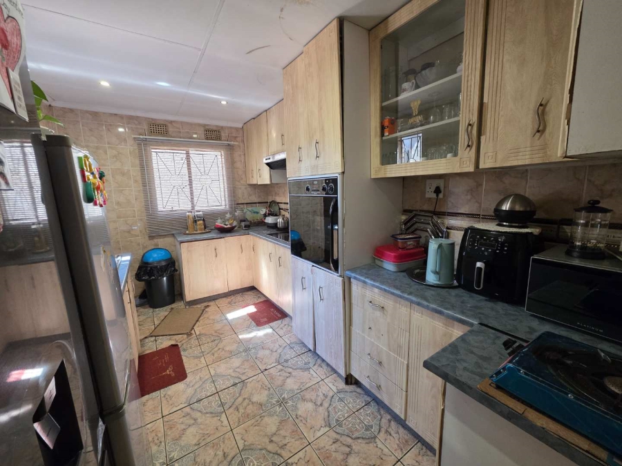 3 Bedroom Property for Sale in Tsakane Gauteng