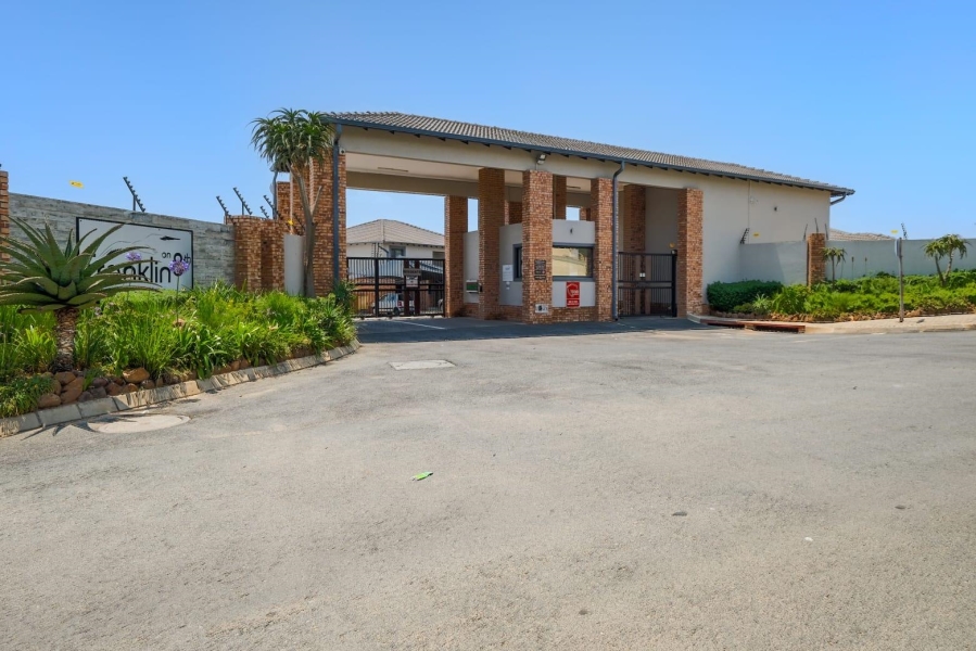 2 Bedroom Property for Sale in Noordwyk Gauteng