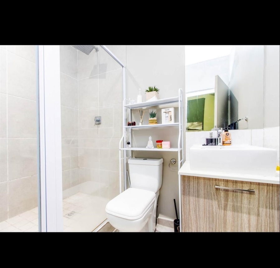 1 Bedroom Property for Sale in Rosebank Gauteng