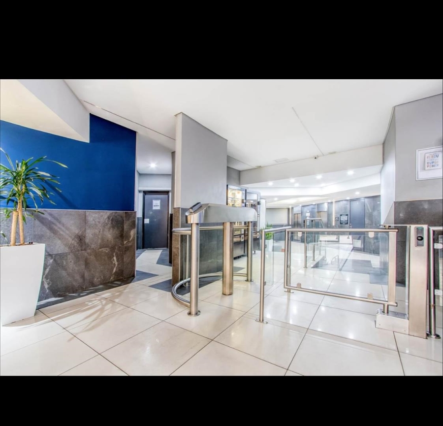 1 Bedroom Property for Sale in Rosebank Gauteng