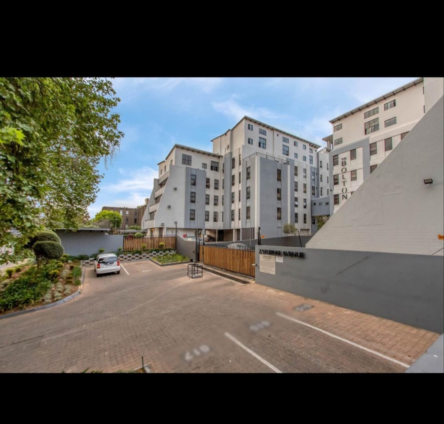 1 Bedroom Property for Sale in Rosebank Gauteng