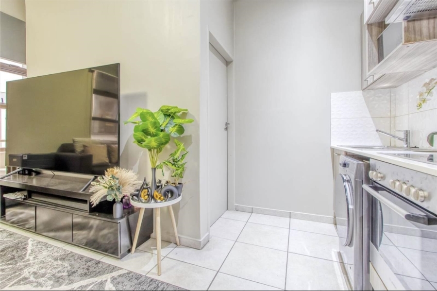 1 Bedroom Property for Sale in Rosebank Gauteng
