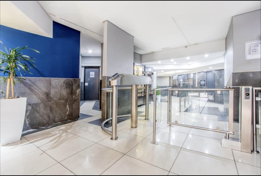 1 Bedroom Property for Sale in Rosebank Gauteng