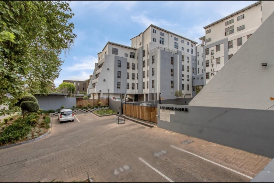 1 Bedroom Property for Sale in Rosebank Gauteng