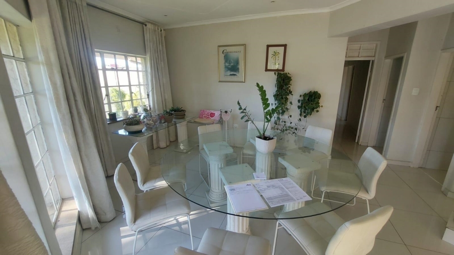 3 Bedroom Property for Sale in Mondeor Gauteng