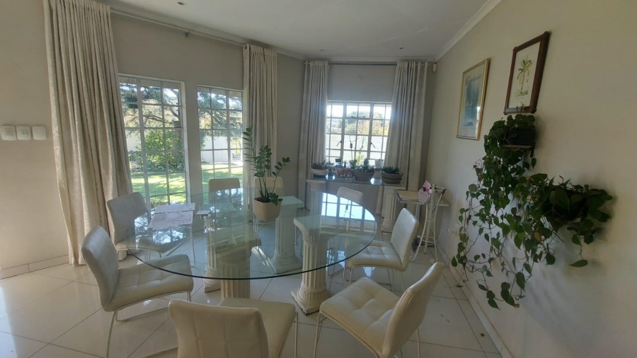 3 Bedroom Property for Sale in Mondeor Gauteng