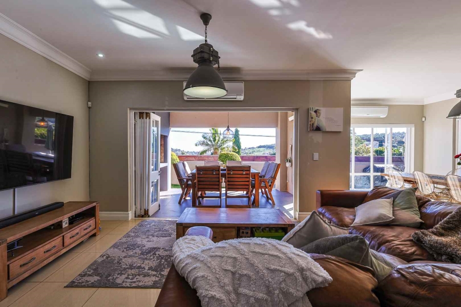 4 Bedroom Property for Sale in Waterkloof Ridge Gauteng