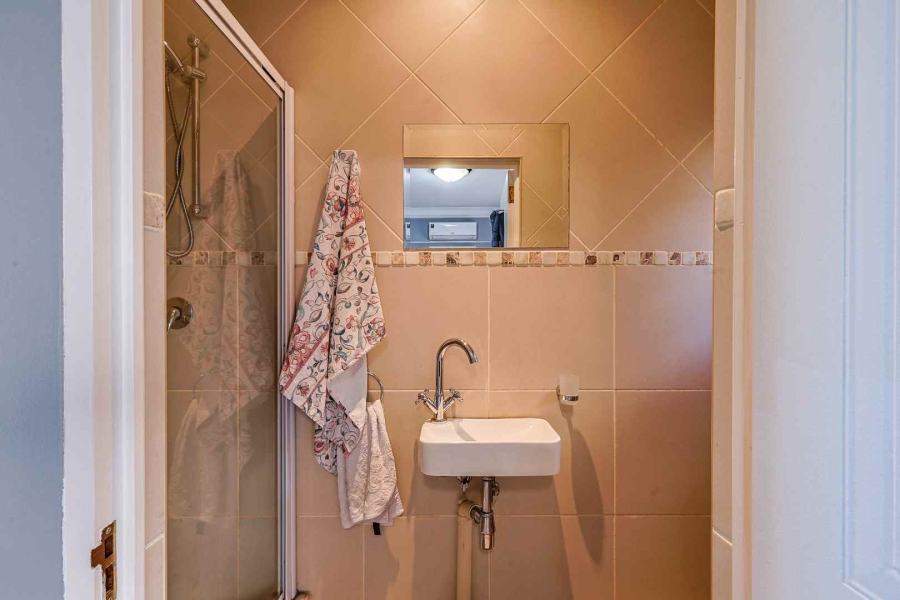 4 Bedroom Property for Sale in Waterkloof Ridge Gauteng