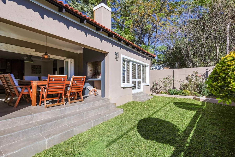 4 Bedroom Property for Sale in Waterkloof Ridge Gauteng
