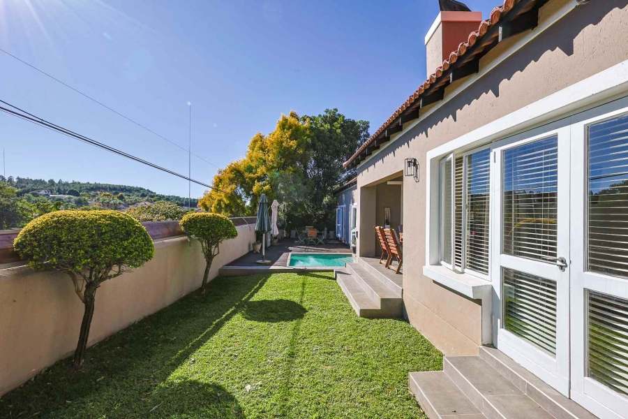 4 Bedroom Property for Sale in Waterkloof Ridge Gauteng