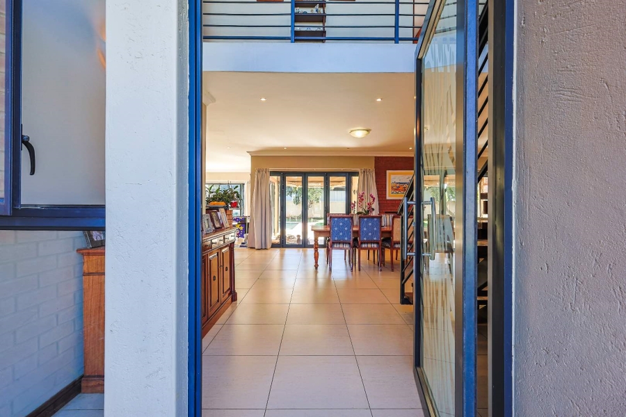 4 Bedroom Property for Sale in Silverwoods Country Estate Gauteng
