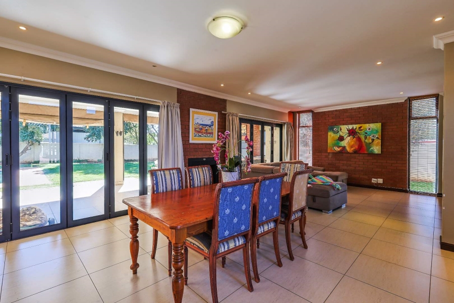 4 Bedroom Property for Sale in Silverwoods Country Estate Gauteng