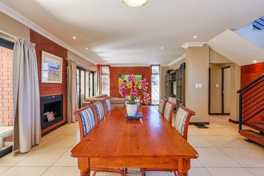 4 Bedroom Property for Sale in Silverwoods Country Estate Gauteng