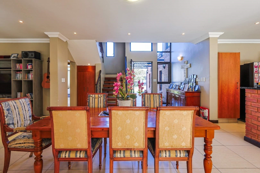 4 Bedroom Property for Sale in Silverwoods Country Estate Gauteng