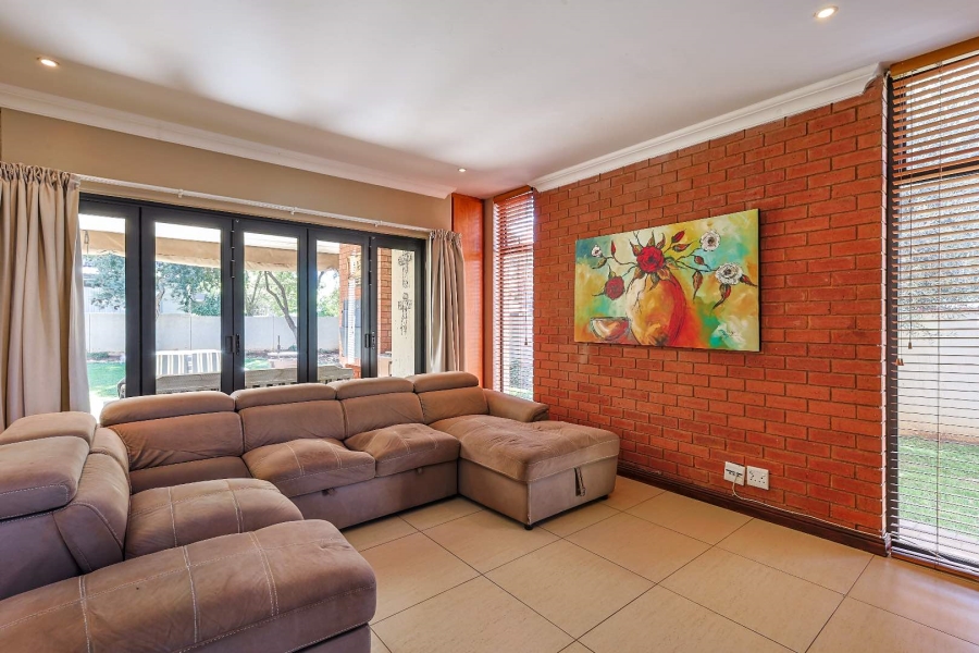 4 Bedroom Property for Sale in Silverwoods Country Estate Gauteng