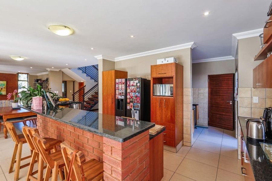 4 Bedroom Property for Sale in Silverwoods Country Estate Gauteng