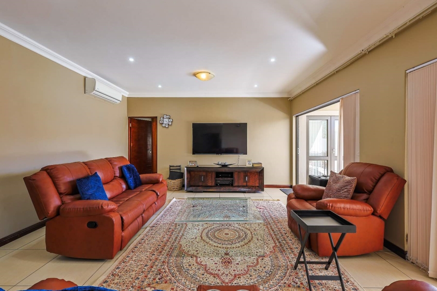 4 Bedroom Property for Sale in Silverwoods Country Estate Gauteng