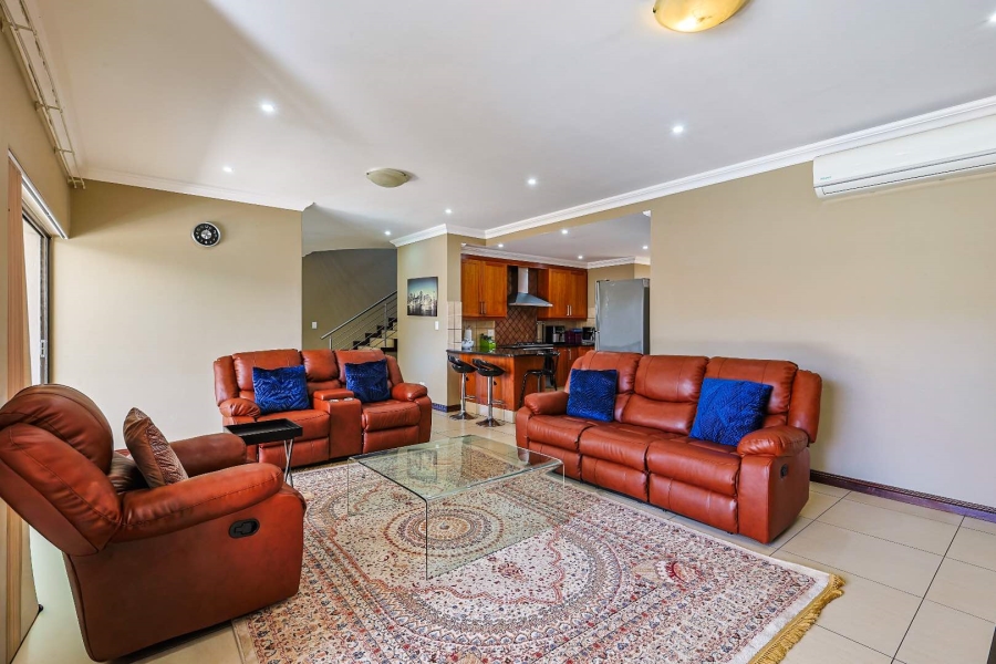 4 Bedroom Property for Sale in Silverwoods Country Estate Gauteng