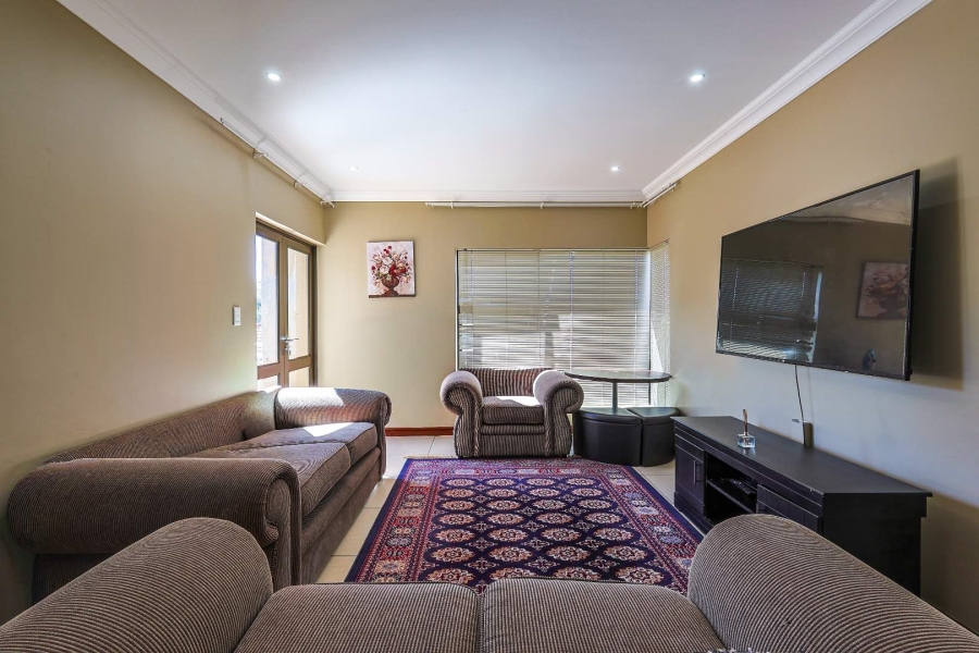 4 Bedroom Property for Sale in Silverwoods Country Estate Gauteng