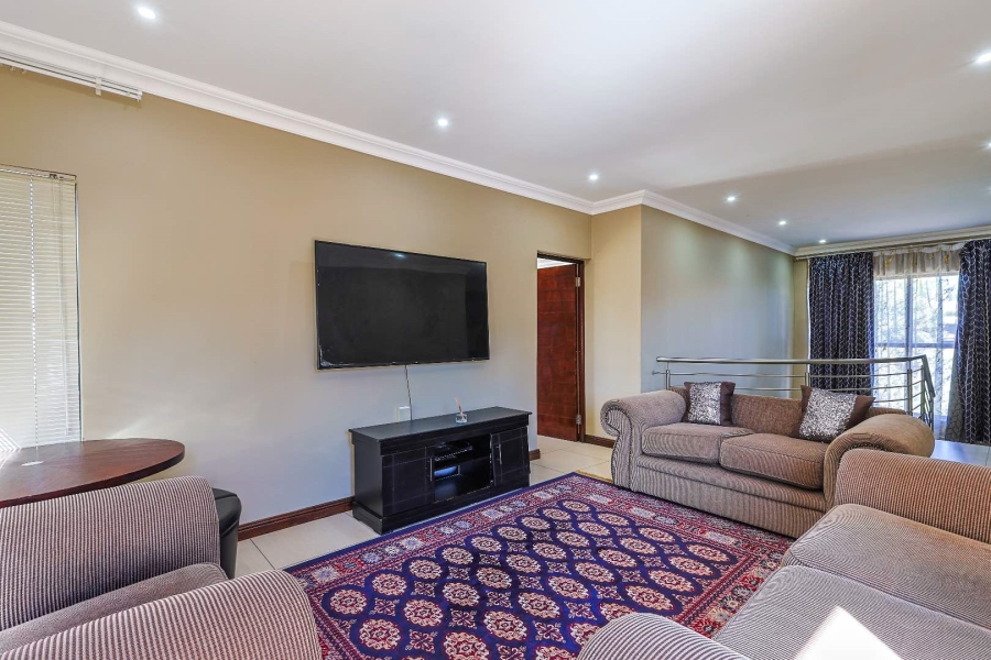 4 Bedroom Property for Sale in Silverwoods Country Estate Gauteng