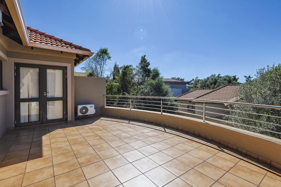 4 Bedroom Property for Sale in Silverwoods Country Estate Gauteng