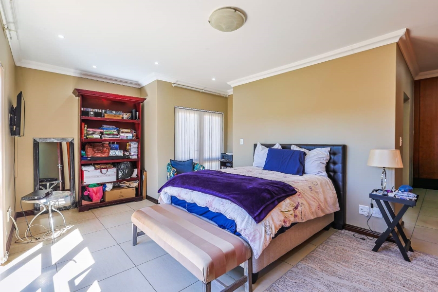 4 Bedroom Property for Sale in Silverwoods Country Estate Gauteng