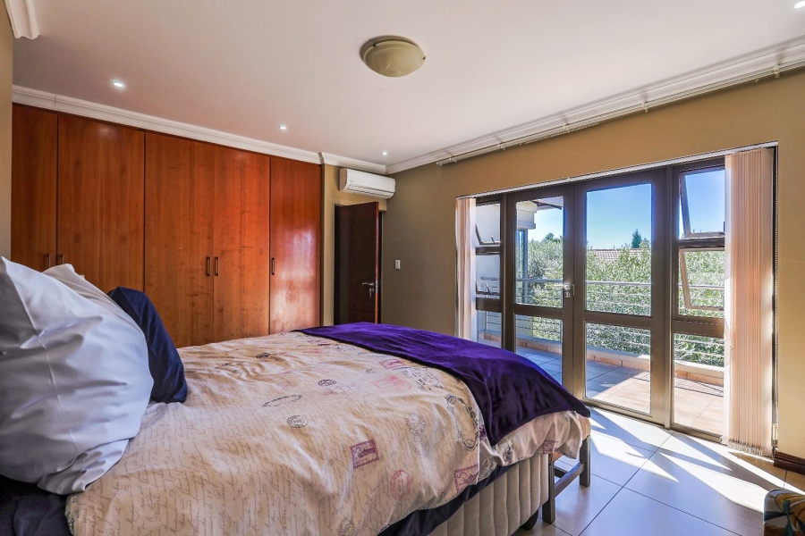 4 Bedroom Property for Sale in Silverwoods Country Estate Gauteng