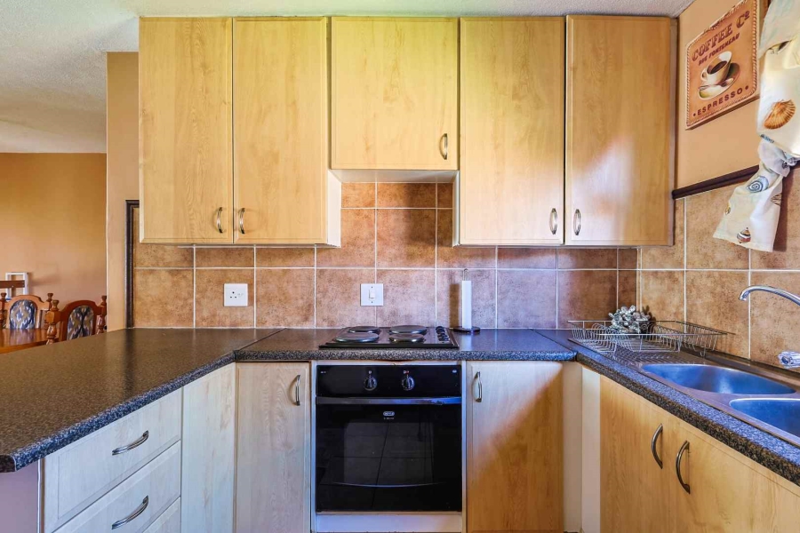 2 Bedroom Property for Sale in Equestria Gauteng