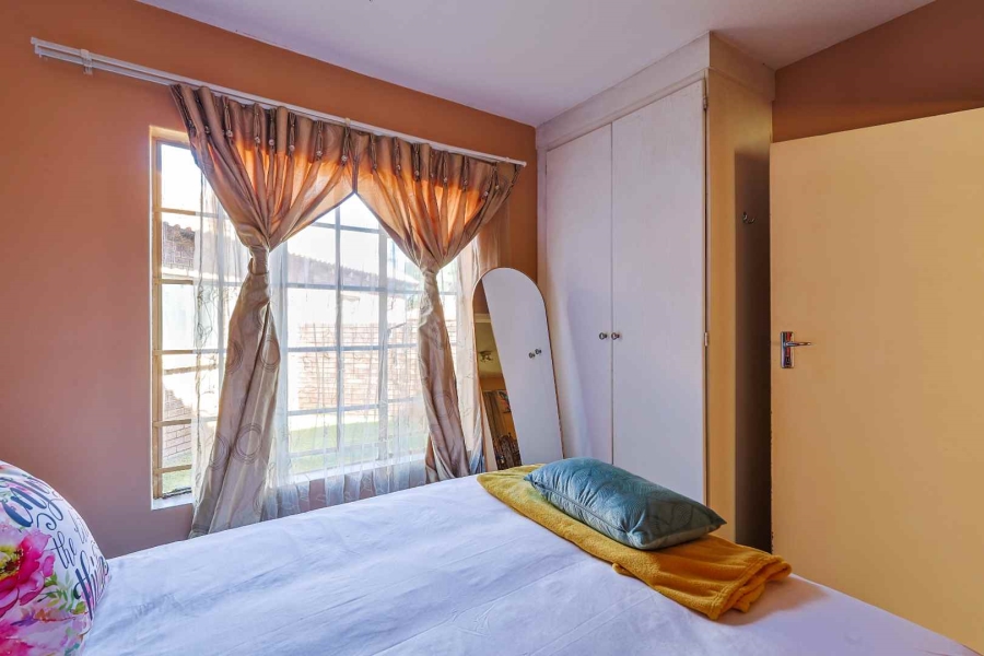 2 Bedroom Property for Sale in Equestria Gauteng