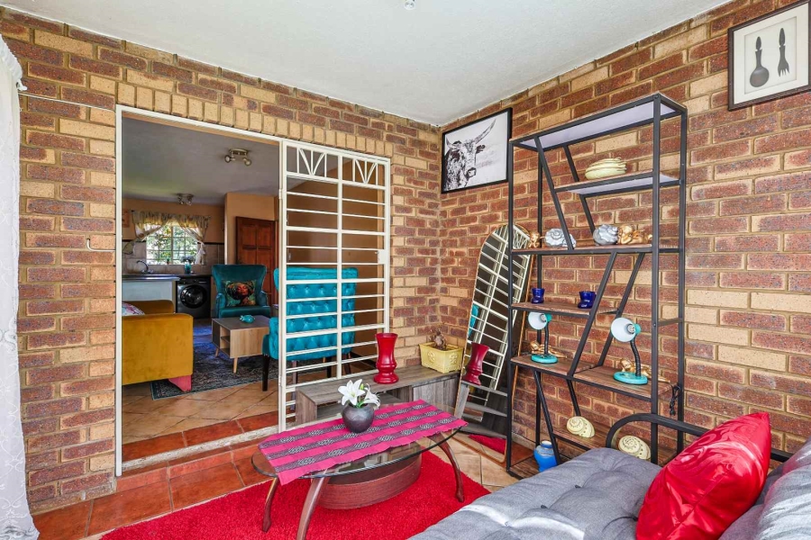2 Bedroom Property for Sale in Equestria Gauteng