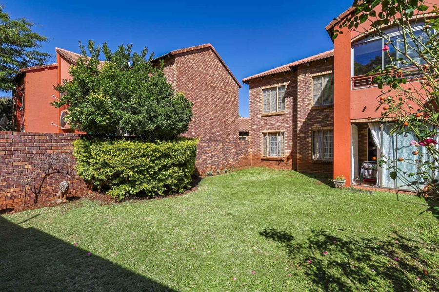2 Bedroom Property for Sale in Equestria Gauteng