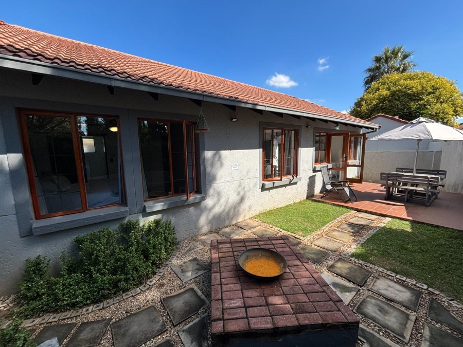 2 Bedroom Property for Sale in Die Wilgers Gauteng