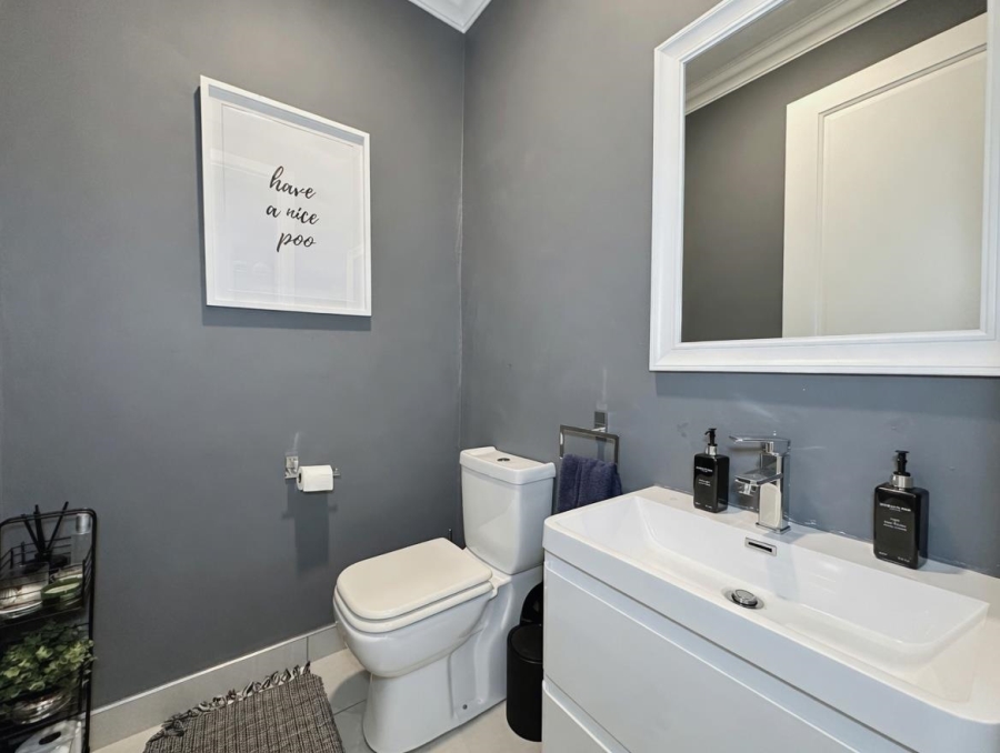 3 Bedroom Property for Sale in Bryanston Gauteng