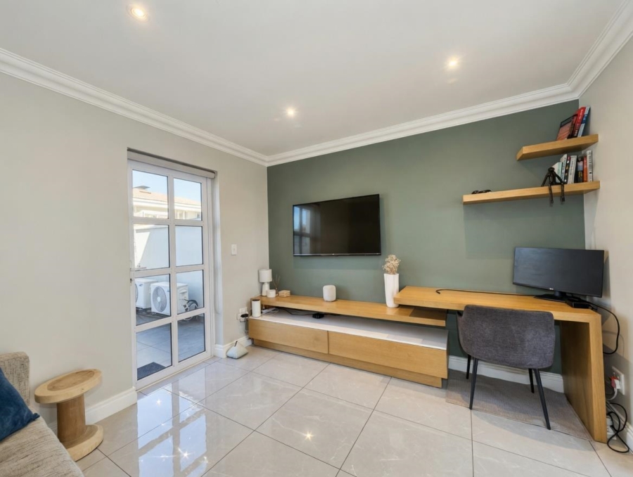 3 Bedroom Property for Sale in Bryanston Gauteng