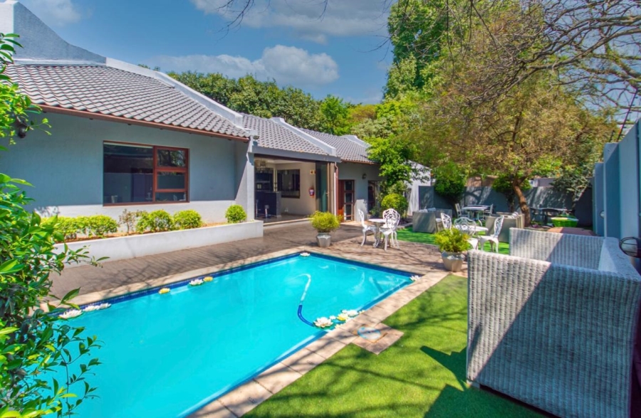 7 Bedroom Property for Sale in Houghton Gauteng