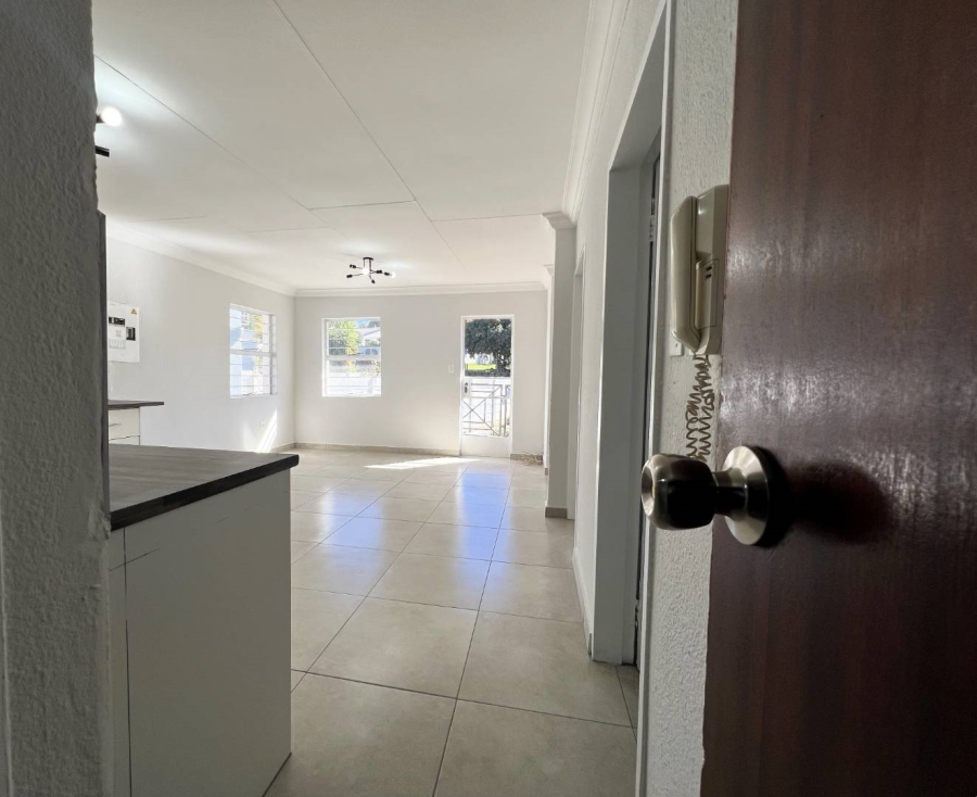 2 Bedroom Property for Sale in Weltevreden Park Gauteng