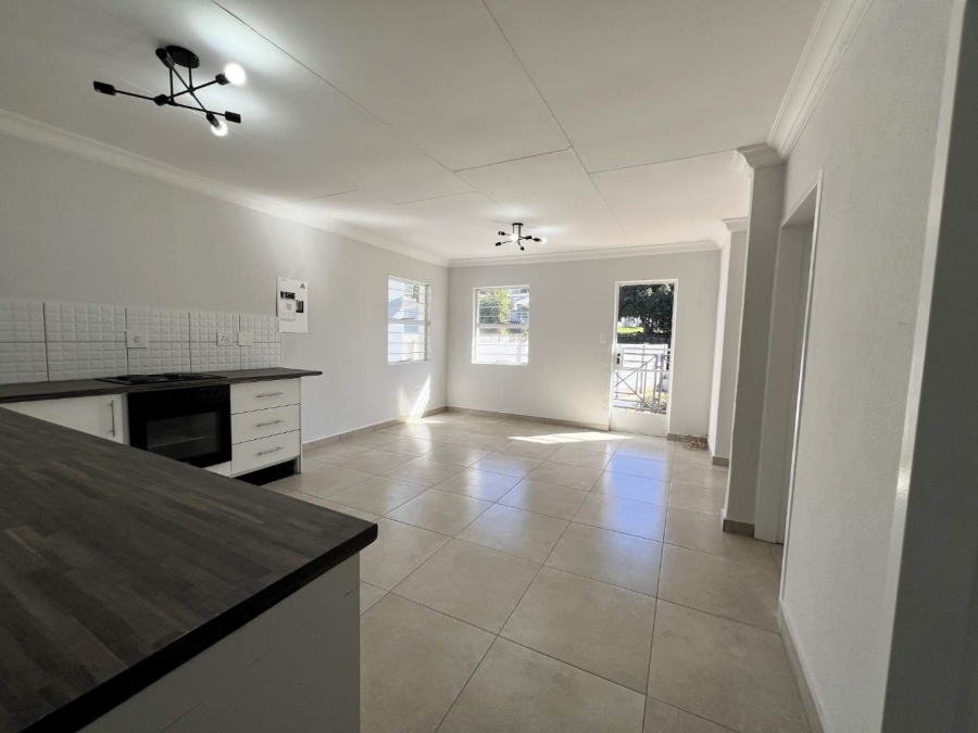 2 Bedroom Property for Sale in Weltevreden Park Gauteng
