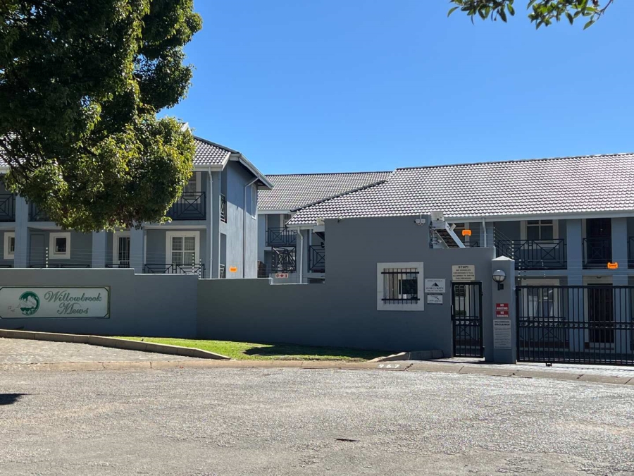 2 Bedroom Property for Sale in Weltevreden Park Gauteng