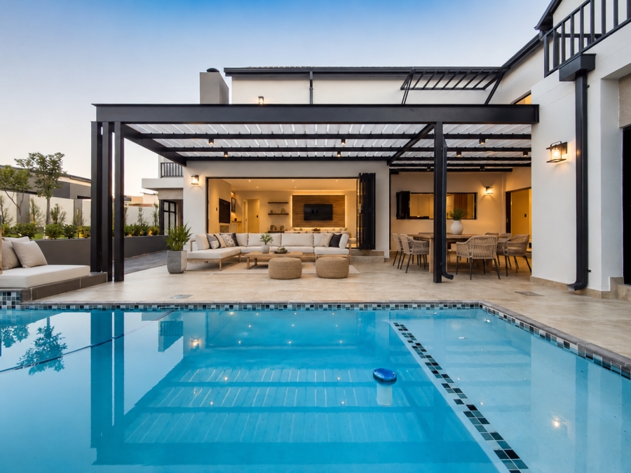 5 Bedroom Property for Sale in Midstream Estate Gauteng