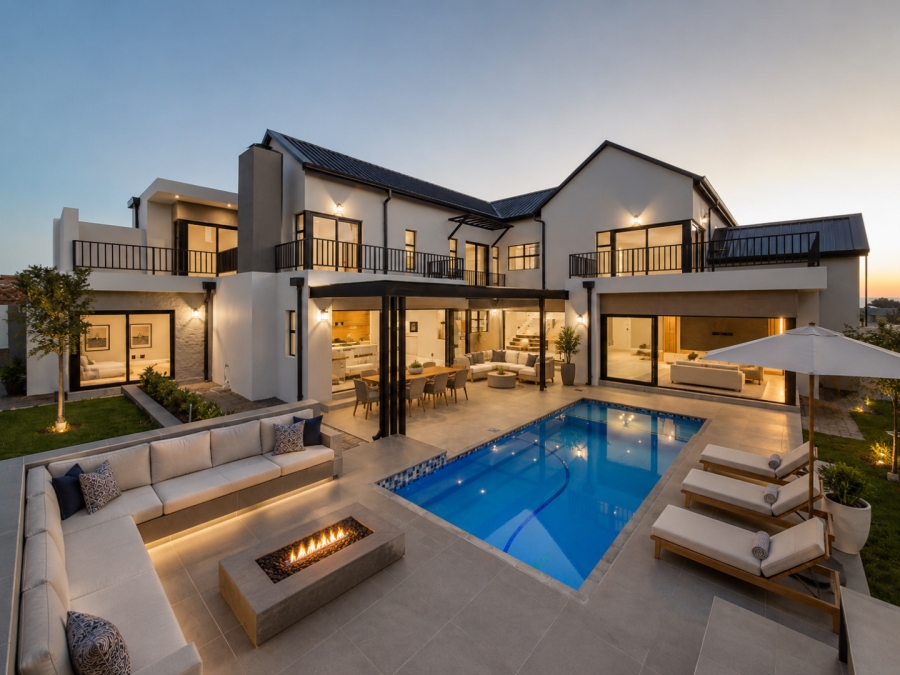 5 Bedroom Property for Sale in Midstream Estate Gauteng