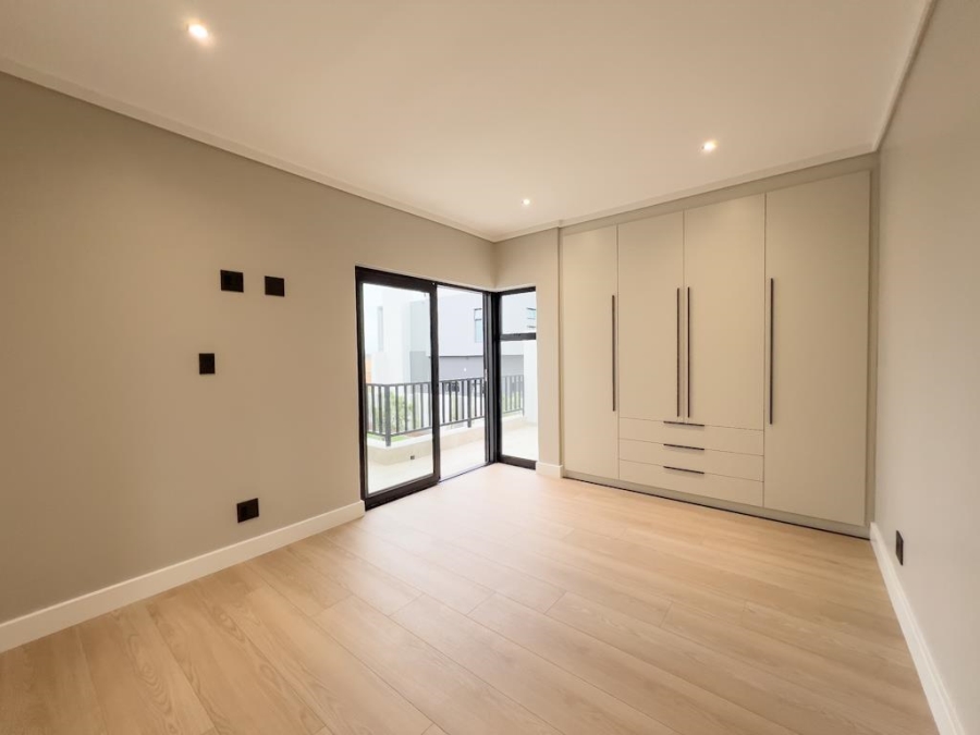 5 Bedroom Property for Sale in Midstream Estate Gauteng
