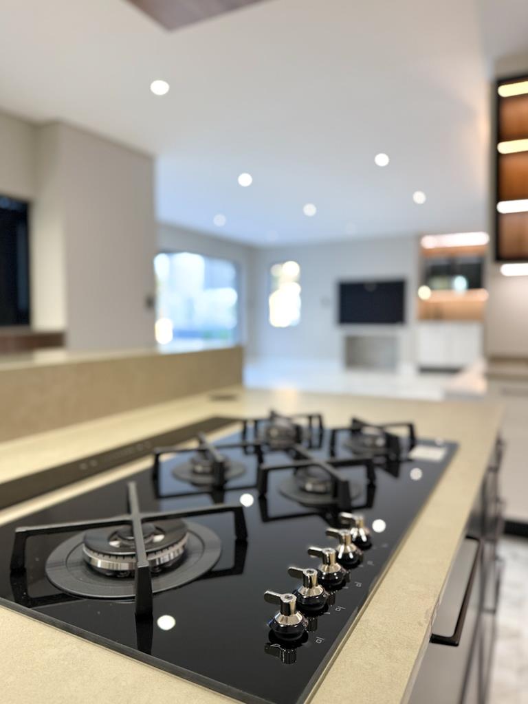 5 Bedroom Property for Sale in Midstream Estate Gauteng