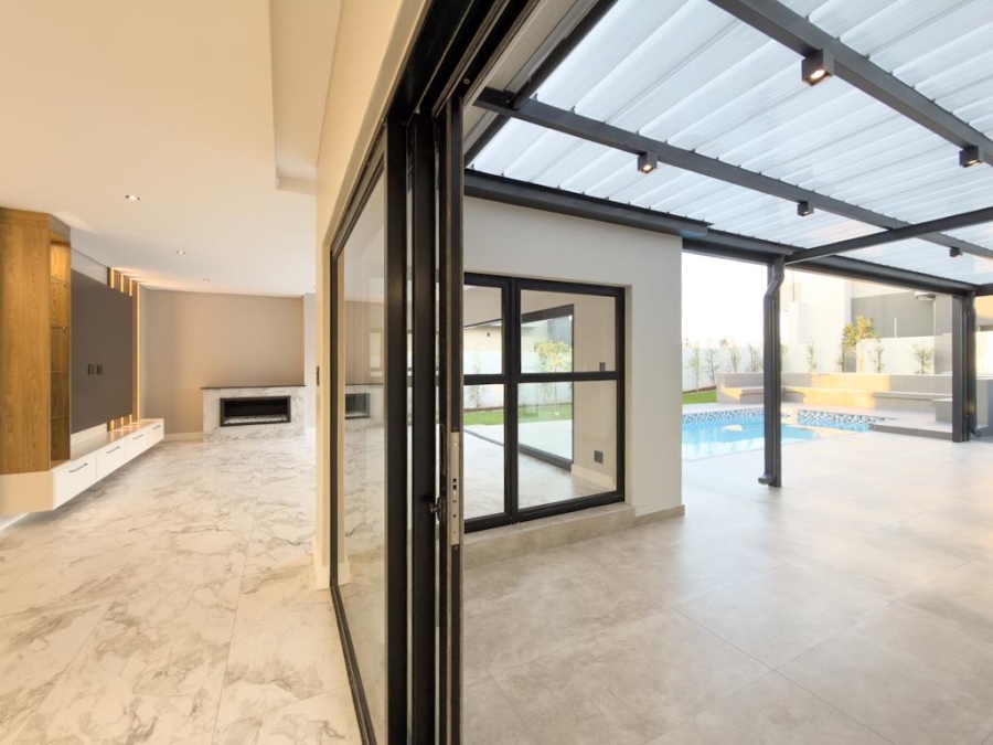 5 Bedroom Property for Sale in Midstream Estate Gauteng