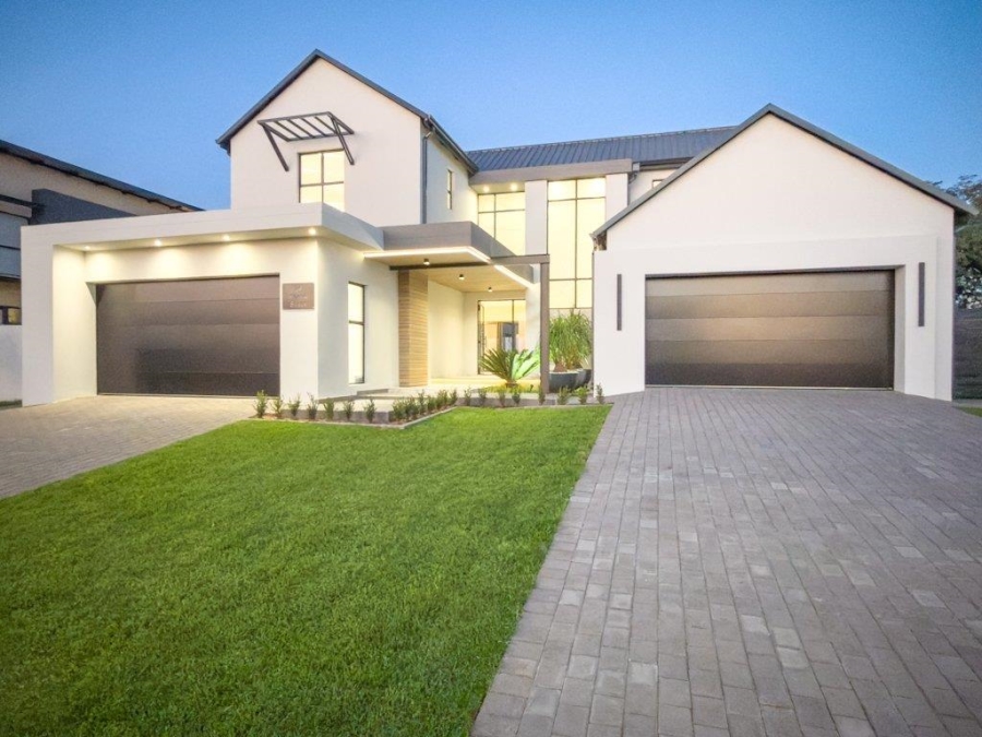 5 Bedroom Property for Sale in Midstream Estate Gauteng