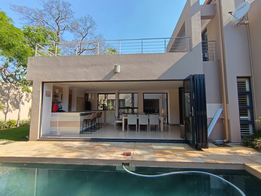 5 Bedroom Property for Sale in Melrose Gauteng