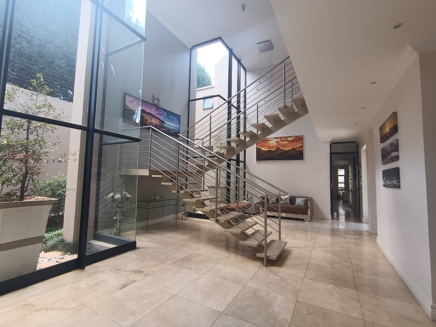 5 Bedroom Property for Sale in Melrose Gauteng